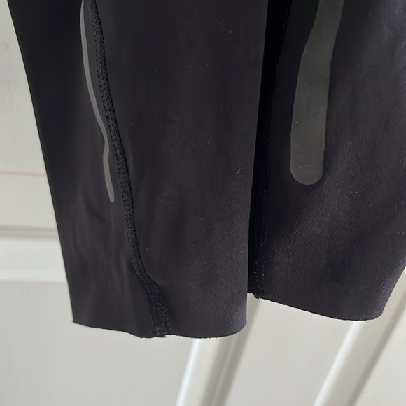 Men’s Lululemon joggers L - Picture 8 of 9